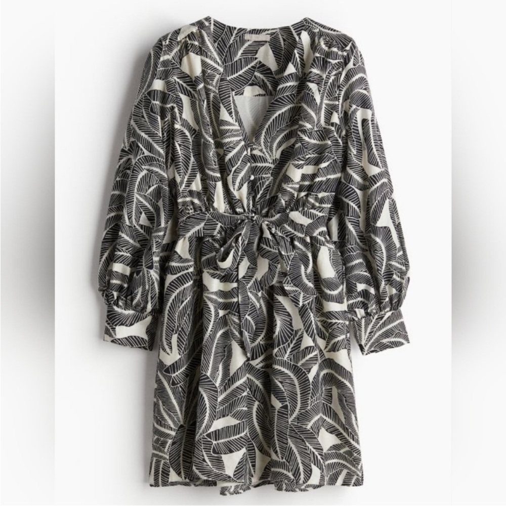 H&M Tropical Leaf Print Tie-Belt Dress